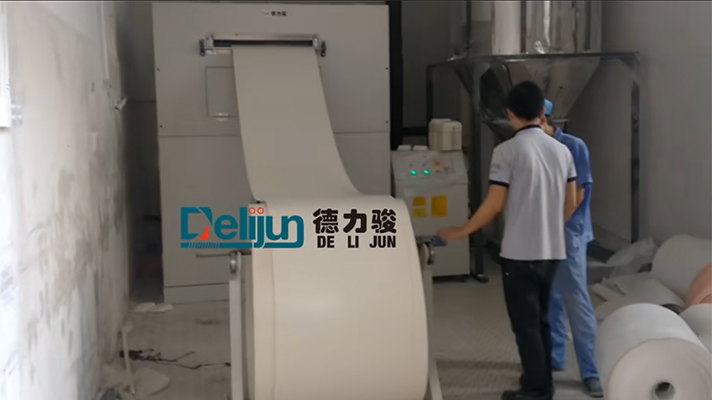 超靜音離線粉碎機(jī)（粉碎食品包裝行業(yè)的片材）